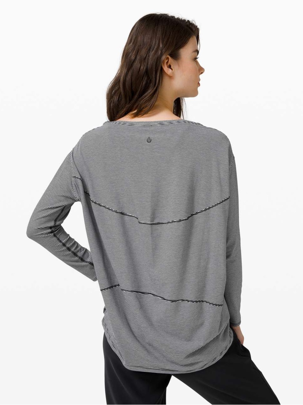 Lululemon Back in Action Long Sleeve – Size 6 – Black/White Stripe